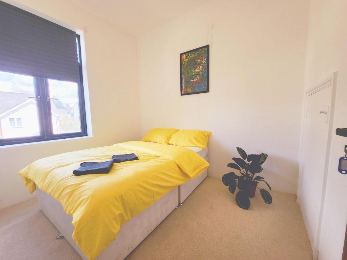 Urban Escape Ealing Hotel London Eksteriør billede